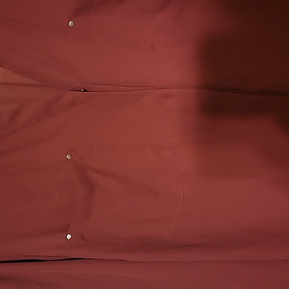 Women's Blouse - Picture 4 of 5
